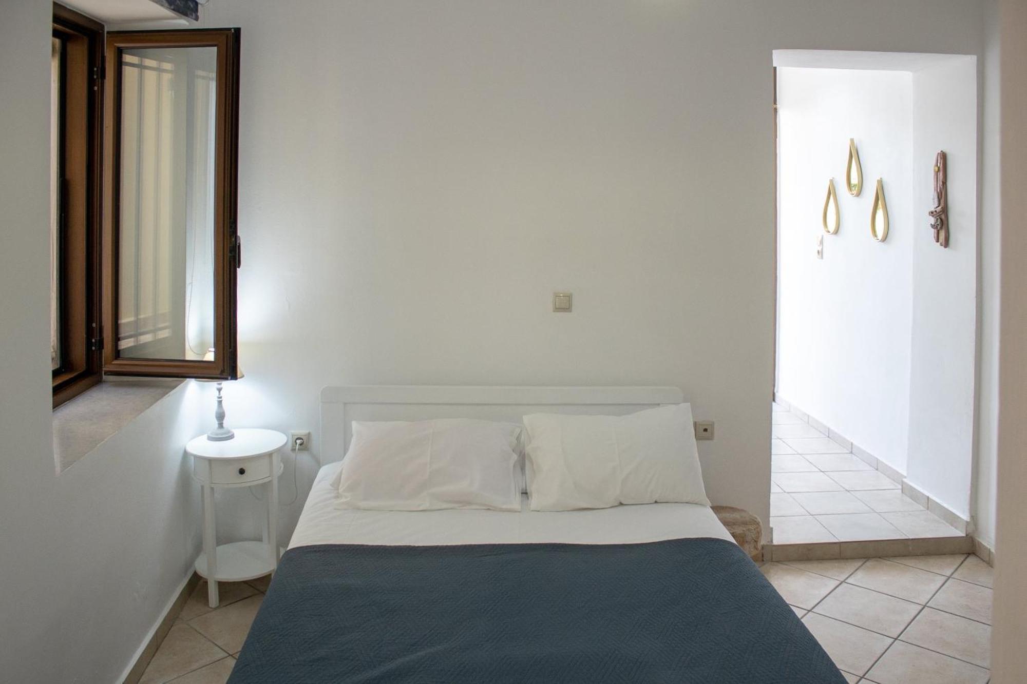 Mamouth Apartament Chania (Crete)